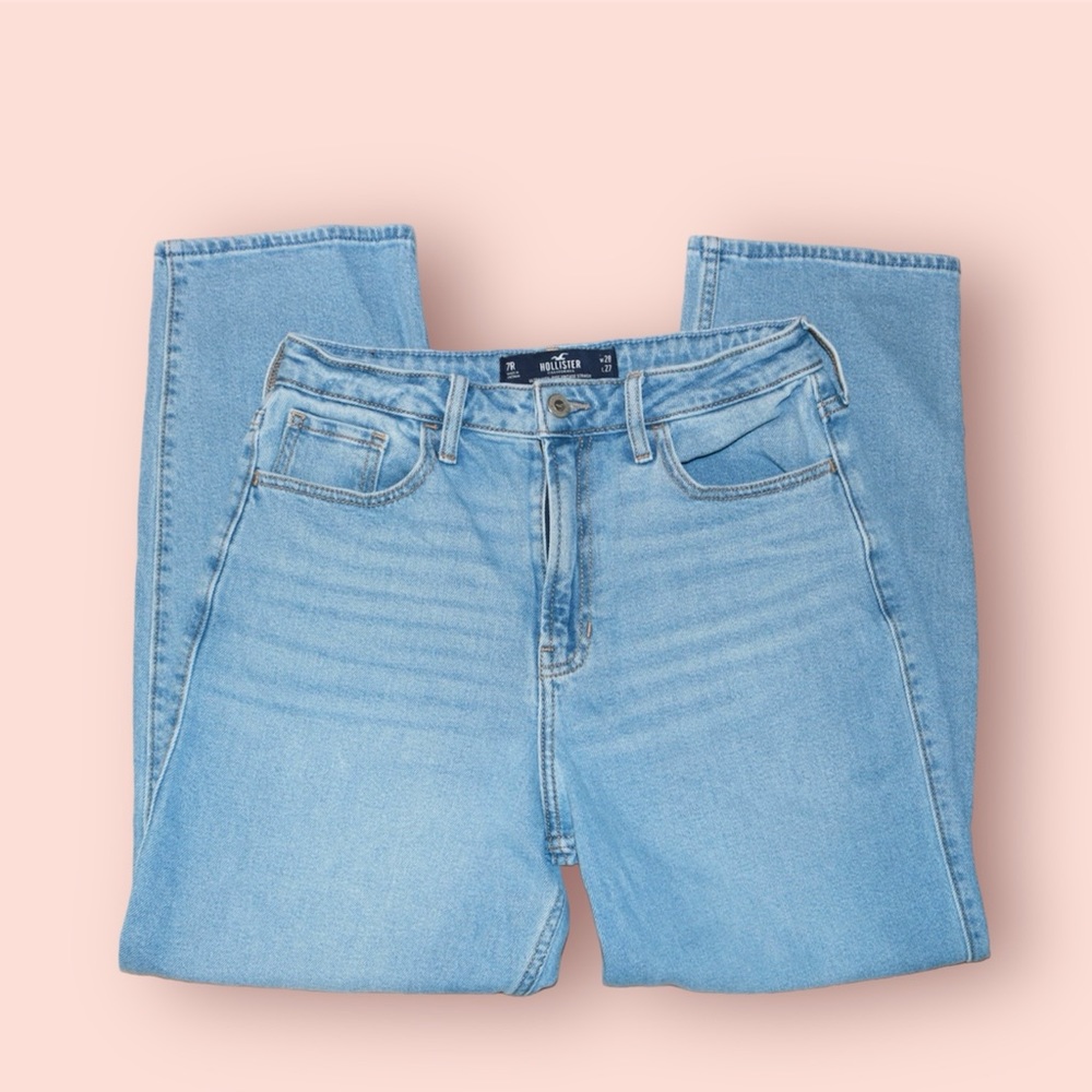 Hollister Ultra High-Rise Vintage Straight